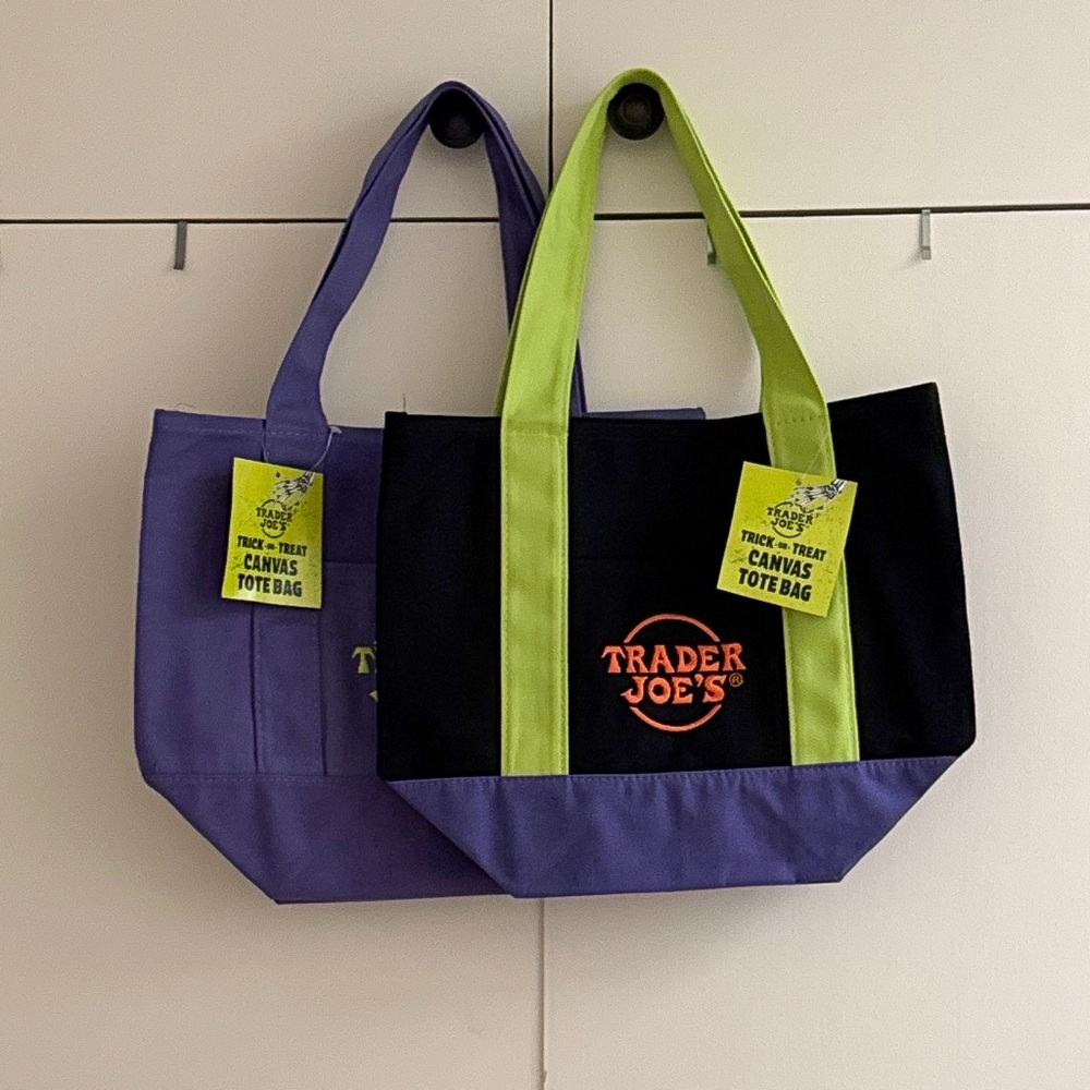 trader joes limited edition halloween tote bags set of 2